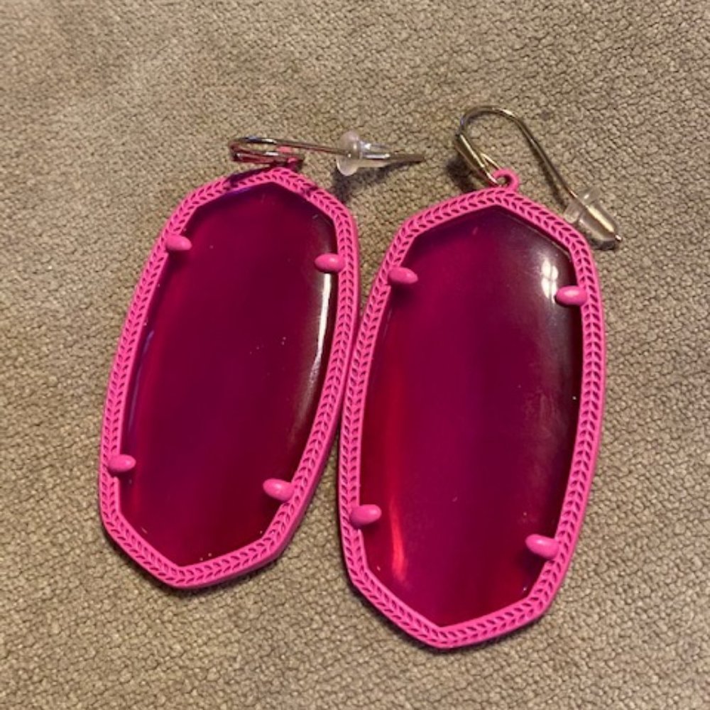 Kendra Scott Danielle Earrings